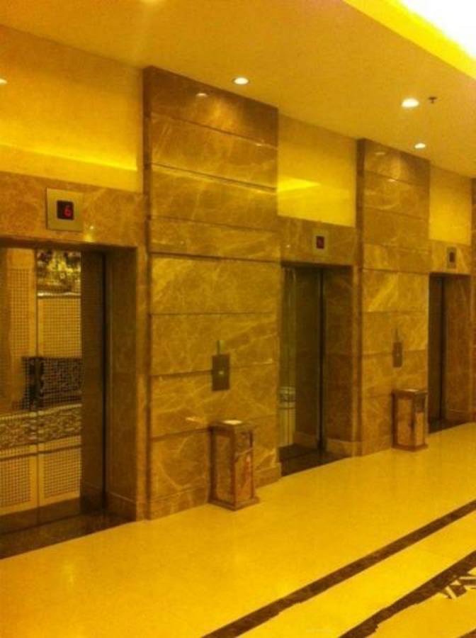 Beijing New World Centre Aparthotel Esterno foto